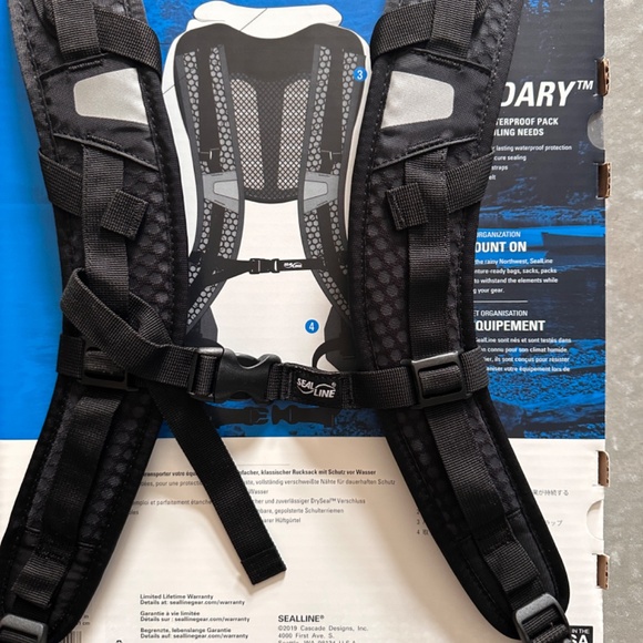 NEW SealLine Boundary Dry Pack 35 Liters - Picture 2 of 3